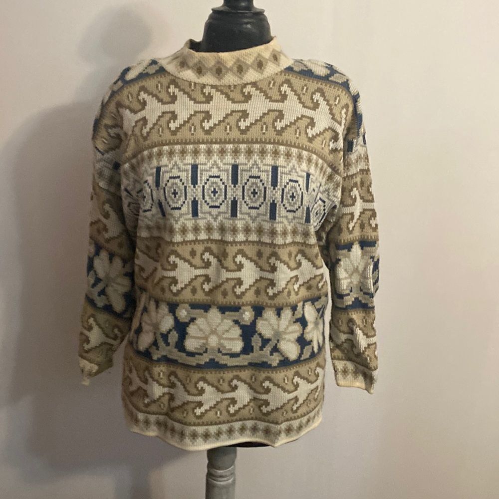 Headliner Vintage Floral Crew Neck Sweater, size M